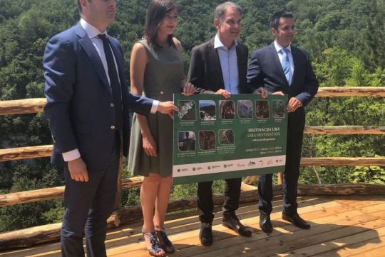 Opening of a new viewpoint at Plitvice Lakes National Park and presentation of a joint ticket to Lika of the destination